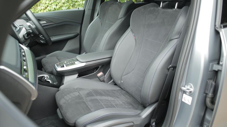 BMW iX1 ELECTRIC ESTATE 150kW eDrive20 Shadow Ed 65kWh 5dr Auto [Tech+]